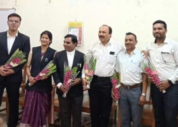 हिंगणघाट अधिवक्ता संघाच्या निवडणुकीत अँड. संदिप प्र. देवगिरकर यांची अध्यक्षपदी निवड.