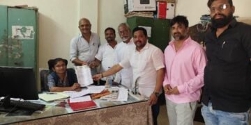 सार्वजनिक बांधकाम विभाग अंतर्गत सुरु असलेल्या कामाची चौकशी करा: राष्ट्रवादी काँग्रेस श. प पार्टी शिष्टमंडळाचे निवेदन.