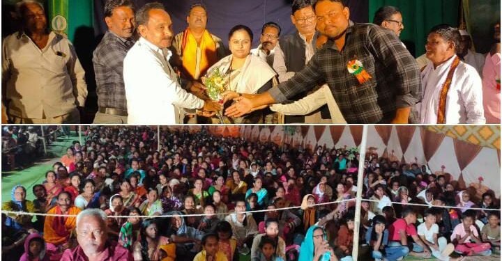 नारंडा सर्कल काँग्रेस कार्यकर्ता आढावा बैठक संपन्न, खा. धानोरकर व माजी आ. सुभाष धोटे यांनी साधला संवाद.