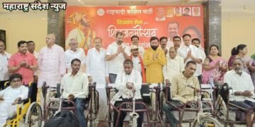 राष्ट्रवादी काँग्रेस दिव्यांग सेलचे वतीने परोपकारीवृत्ती जोपासत दिव्यागांना साहीत्य वाटप करून शिवरायांची जयंती साजरी.