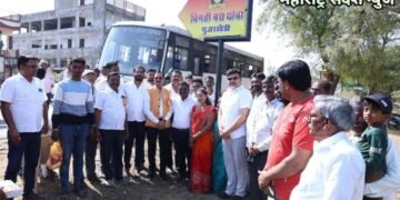 गुजरखेडी येथे मिळाला एसटी बस थांबा, विद्यार्थी व गावकऱ्यांना मोठा दिलासा, राजू घुगल यांच्या प्रयत्नाला यश.