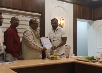 गडचिरोली जिल्हा डिजिटल मिडिया संपादक पत्रकार संघटनेच्या गडचिरोल्ली सचिव पदी सुरेश मोतकुरवार यांची नियूक्ती.