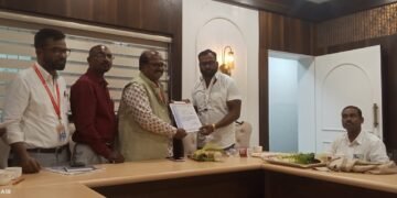 गडचिरोली जिल्हा डिजिटल मिडिया संपादक पत्रकार संघटनेच्या गडचिरोल्ली सचिव पदी सुरेश मोतकुरवार यांची नियूक्ती.