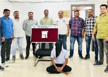 पुण्यात मोक्का गुन्ह्यातील जामीनावर सुटलेल्या गुन्हेगाराकडून देशी पिस्टल व जिवंत काडतुस जप्त.