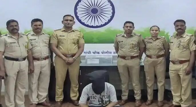 सांगली जिल्हात गांजा तस्कराला पोलिसांनी ठोकल्या बेड्या, एक किलो 170 ग्रॅम गांजा हस्तगत.