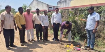 सावनेर शहरातील बसवार लेआउट येथे नाली बांधकामाचे भूमिपूजन संपन्न.