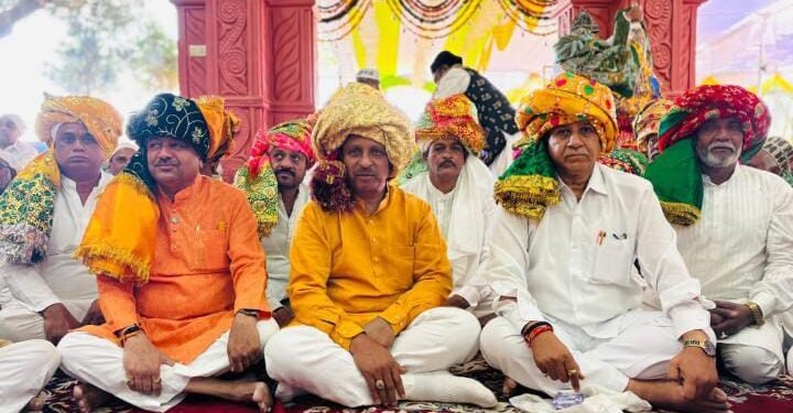 वाकी बाबा ताजुद्दीन औलिया यांच्या ८२ वा वार्षिक उर्फ दरम्यान कुल कार्यक्रम संपन्न.