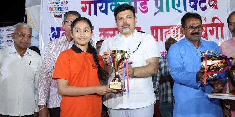 पाटणसावंगी येथे अबॅकसच्या विजेत्यांचा आ. आशिष देशमुख यांच्या हस्ते सत्कार.