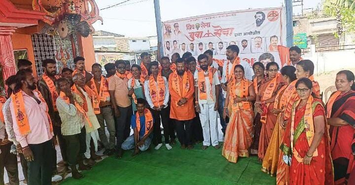 हिंगणघाट येथे शिवसेना (शिंदे) युवासेना तर्फे भव्य पक्ष प्रवेश सोहळा संपन्न.