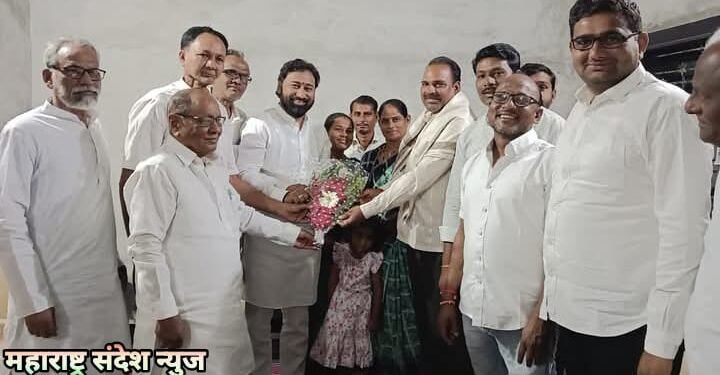 उसेगाव ग्रामपंचायत पोटनिवडणूकित राष्ट्रवादीचे विलास तिमांडे बिनविरोध सरपंच, अतुल वांदिले यांनी घेतली भेट.