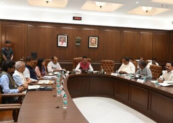 महाराष्ट्र भूषण पुरस्कार २०२४’ लवकरच जाहीर करणार : मुख्यमंत्री देवेंद्र फडणवीस.