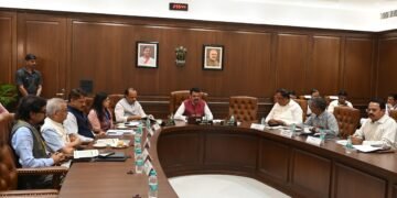 महाराष्ट्र भूषण पुरस्कार २०२४’ लवकरच जाहीर करणार : मुख्यमंत्री देवेंद्र फडणवीस.