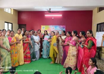 जैन संघटना सावनेरच्या वतीने जागतिक महिला दिवस साजरा, मुक बधिर शाळेतील महिला शिक्षिकांना केले सन्मानित.