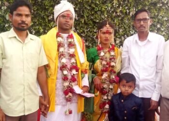 अहेरी.प.स.माजी सभापती श्री.भास्कर तलांडे यांनी विवाह सोहळ्याला उपस्थित.