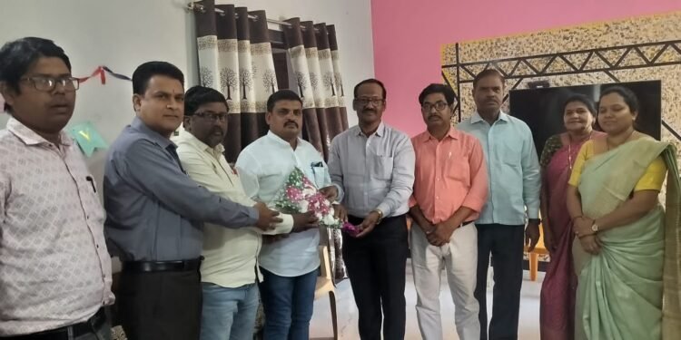 महाराष्ट्र राज्य शिक्षक परिषद कळमेश्वर तालुका अध्यक्ष पदी राजेंद्र कुथे.