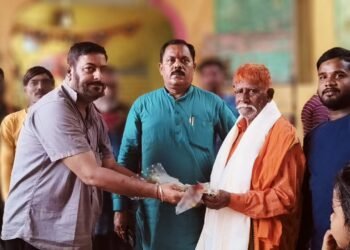 भाजपा शहर अध्यक्ष काशिनाथ सिंह इनके बेटे के जन्मदिन पर जरूरतमंद लोगों को पाइपलाइन डलवाकर नल कनेक्शन करवा कर पानी की व्यवस्था किए.