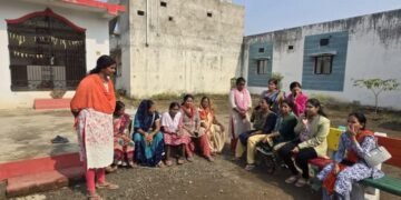 बोरगांव (मेघे), वर्धा येथे बाक (बेंच) वितरण, अंबिका सोशल फाउंडेशनचा उपक्रम.