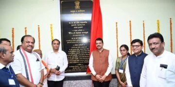 आर्वी येथे वनविभागाच्या भवनाचा व 720 कोटीच्या विकासकामांचे मुख्यमंत्री देवेंद्र फडणवीस यांच्या हस्ते भूमिपूजन व लोकार्पण.