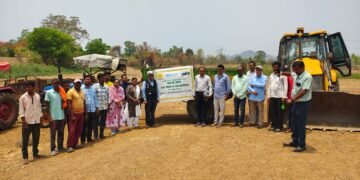 नाम फाउंडेशन,  टाटा मोटर्स, महाराष्ट्र शासन यांच्या संयुक्त विद्यमाणे, गाळमुक्त धरण, गाळयुक्त शिवार योजनेच्या आजपासून जिल्ह्यात भव्य शुभारंभ.