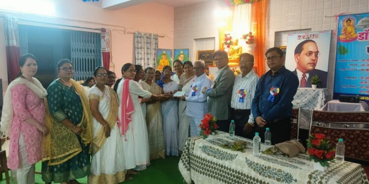 दीक्षाभूमी देसाईगंज येथे महामानवाचा ७१वा पदस्पर्श दिन संपन्न.