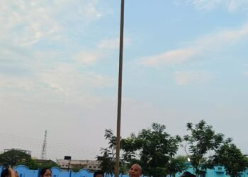 डॉ बाबासाहेब आंबेडकर पदस्पर्श भूमी दीक्षाभूमी देसाईगंज येथे बुद्ध पोर्णिमेनिमित्य महापरित्राण कार्यक्रम संपन्न.