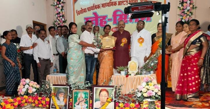 गेदा शाळेला उत्कृष्ठ शाळा प्रशासन व हेडरी शाळेला उत्कृष्ठ शाळा शिक्षण विभाग करीता प्रथम पारीतोषीकने सम्मानीत.