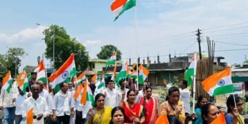 ऑपरेशन सिंदूरच्या यशात भारतीय सैन्याच्या पराक्रमाचा सन्मान करण्यासाठी आर्वी तालुक्यातील खरांगणा येथे काढण्यात आली तिरंगा यात्रा.