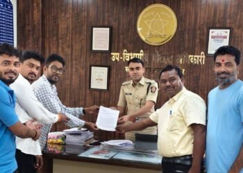 फेसबुक इंस्टाग्रामवर अपरिहार्य पोस्ट टाकणार्यावर कारवाई करा: सावनेर येथील विविध संघटनेचे निवेदन.