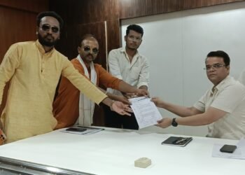 हिंगणघाट वणा नदीतील मानवी सांगाड्यांची विल्हेवाट व अवैध रेतीप्रकरणी कुठलीही चौकशी नाही.