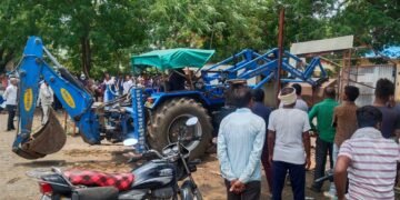 कळमेश्वर ब्राह्मणी नगर परिषदेची दुसऱ्याही दिवशी अतिक्रमण हटाव मोहीम.