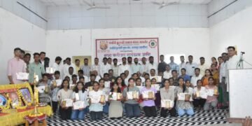 धनोजे कुणबी समाज मंडळातर्फे गुणवंताचा सत्कार व करिअर गाईडन्स समारंभ संपन्न.