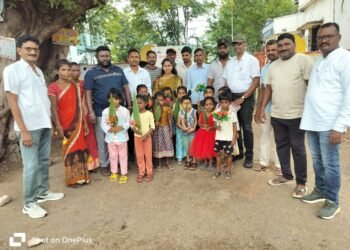 राजाराम येथील जिल्हा परिषद केंद्र शाळेत नवागत विध्यार्थ्यांचे मोठया उत्सहात स्वागत.