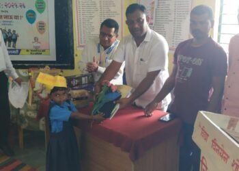 ग्रामीण भागातील कोणीही विध्यार्थी शिक्षणापासून वंचित राहू नये : अजय कंकडालवार.