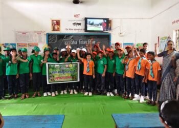 राजुरा येथील आदर्श शाळेत कारगिल विजय दिवस उत्साहात साजरा.