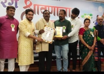 निर्भिड व कर्तव्यदक्ष पत्रकार युवराज मेश्राम यांचा महाराष्ट्र रत्न गौरव पुरस्कार सन्मानाने पुरस्कृत.