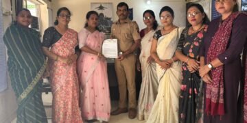 आमदार मंगेश चव्हाण यांच्यावर सायबर क्राईम अंतर्गत गुन्हा दाखल करा. राष्ट्रवादी काँग्रेस महिला पक्षाचे जिल्हा पोलीस अधीक्षक यांना निवेदन.