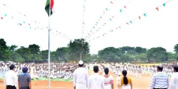 स्वातंत्र्यदिनानिमित्त लोकशाही व संविधान रक्षणाचा संकल्प: माजी आमदार सुभाष धोटे