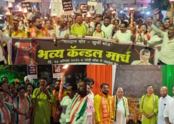 चंद्रपूरमध्ये “मतदान चोर, खुर्ची सोड” मशाल मोर्चा; जनशक्तीचा प्रचंड उद्रेक.