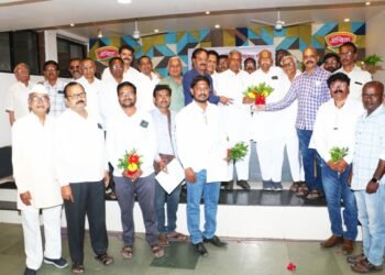 बीड-अहिल्यानगर रेल्वे मार्गाचे स्वागत पण परळी बीड मुंबई जलद रेल्वे सुरु करा: जवाहरलाल सारडा