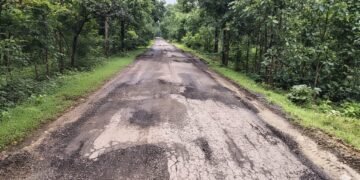 चंदनखेळी ते कसनसुर मार्गाची दुरुस्ती होणार; रस्ते गड्डेमुक्त – भाकपाच्या मागणीला यश.