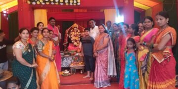 आदर्श शारदा उत्सव देवीची भक्तिमय वातावरणात प्रतिष्ठापणा मोठया उत्सहात साजरा.