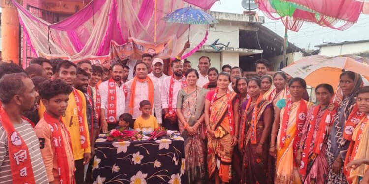 संदीप कोरेत यांच्या कार्यावर विश्वास ठेवून शिवसेनेत जाहीर पणे पक्ष प्रवेश.