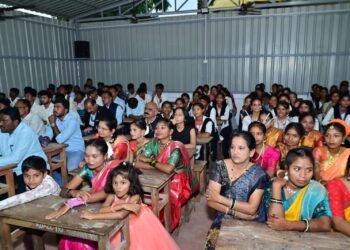 मरगळ झटकुन कामाला लागा,माजी राज्यमंत्री राजे अम्ब्रिशराव महाराज यांनी कार्यकर्त्यांना लावले कामाला.