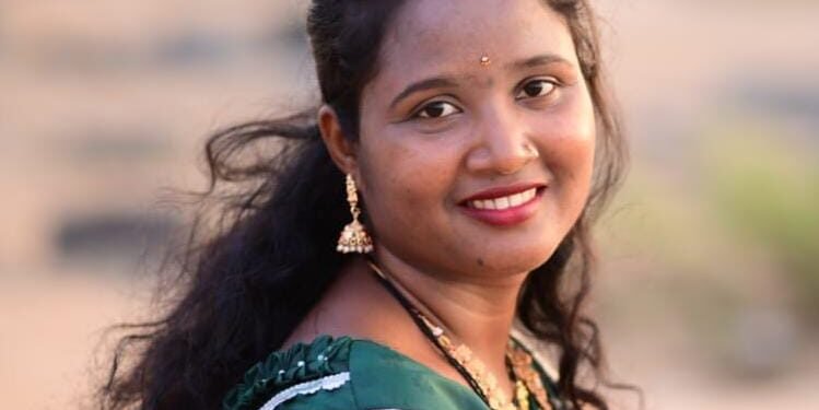 पेरमिली-राजाराम जिल्हा परिषद क्षेत्राकरिता रीना गावडे यांची उमेदवारी चर्चेत.