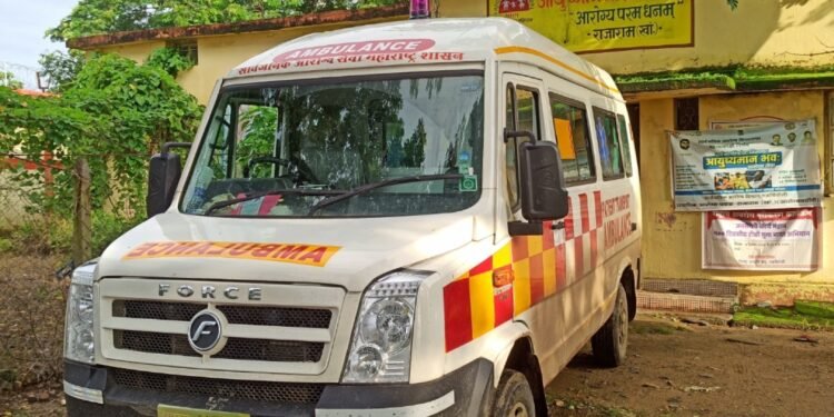 राजाराम आरोग्य पथकाची रुग्णवाहिका कमलापूरला; नागरिक संतप्त.