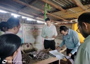 रास्त भाव दुकानांतून १०० टक्के धान्यवाटप व्हावे  जिल्हाधिकारी अविश्यांत पंडा यांचे निर्देश.