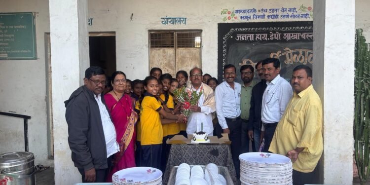 जनता हायस्कूल ( डेपो शाखा) बल्लारपूर या शाळेत विद्यार्थी मेळावा संपन्न.