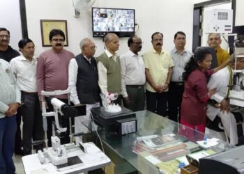 हिंगणघाट येथे निशुल्क नेत्ररोग तपासणी व मोतीयाबिंदू शस्त्रक्रिया शिबिर, नारायण सेवा मित्र परिवाराच्या वतीने सेवाभावी उपक्रम.