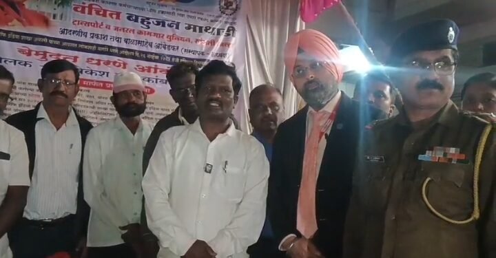 कडाक्याच्या थंडीतही ऋषिकेश राजू कांबळे यांनी आपल्या न्याय हक्कासाठी सुरू केलेले आमरण उपोषण तात्पुरते स्थगित.