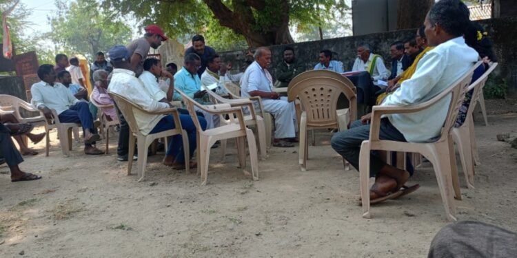 ग्रामपंचायत राजाराम येथे धान केंद्र प्रस्तापित करण्याबाबत ग्रामसभा संपन्न.